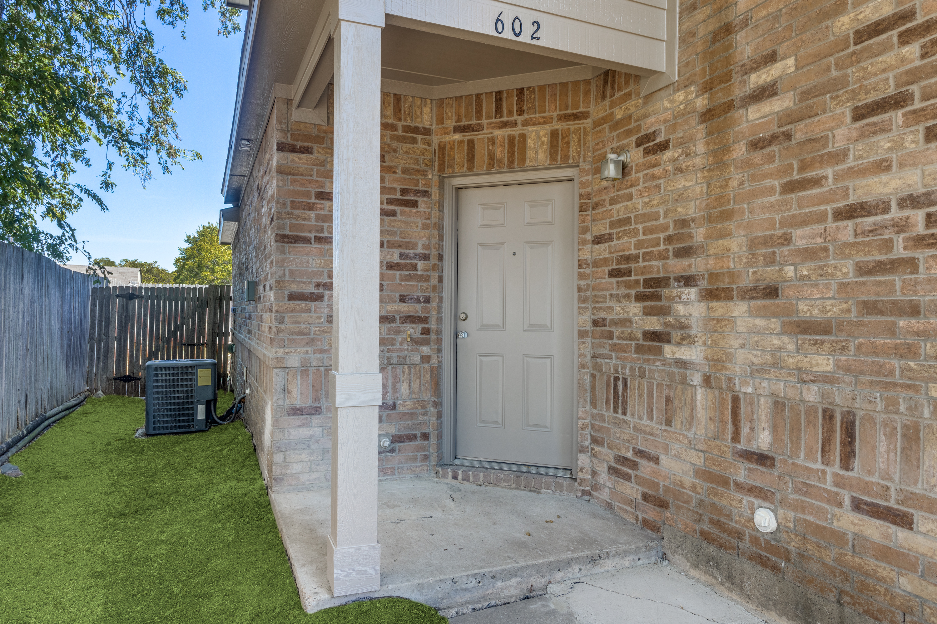 602 East College Avenue